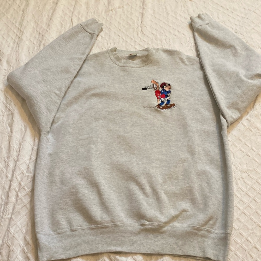 Vintage 1990’s Too Cute Guetta Brothers USA Disney Goofy in hockey gear gray sw…